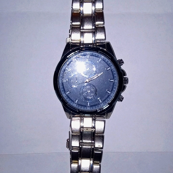 Men's watch - Picture 1 of 1